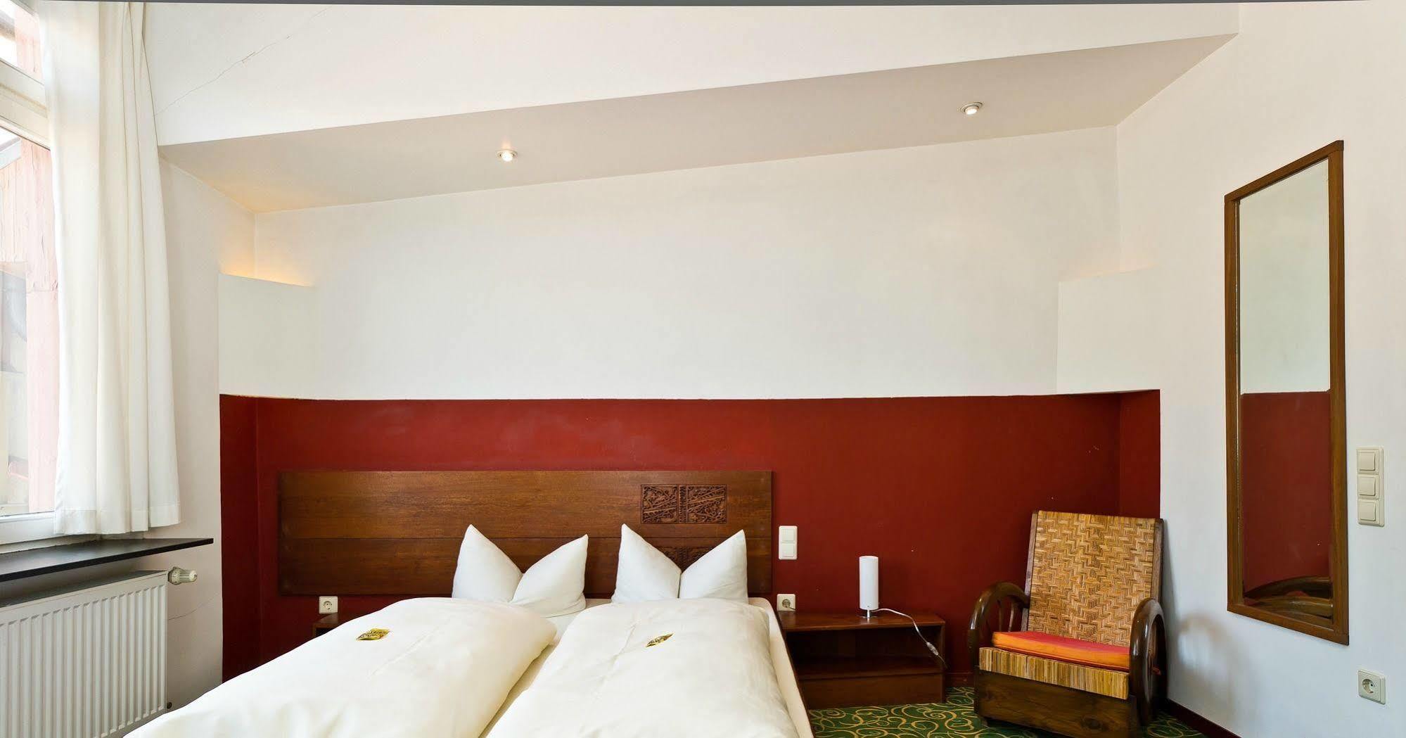 היידלברג Hotel Monpti מראה חיצוני תמונה