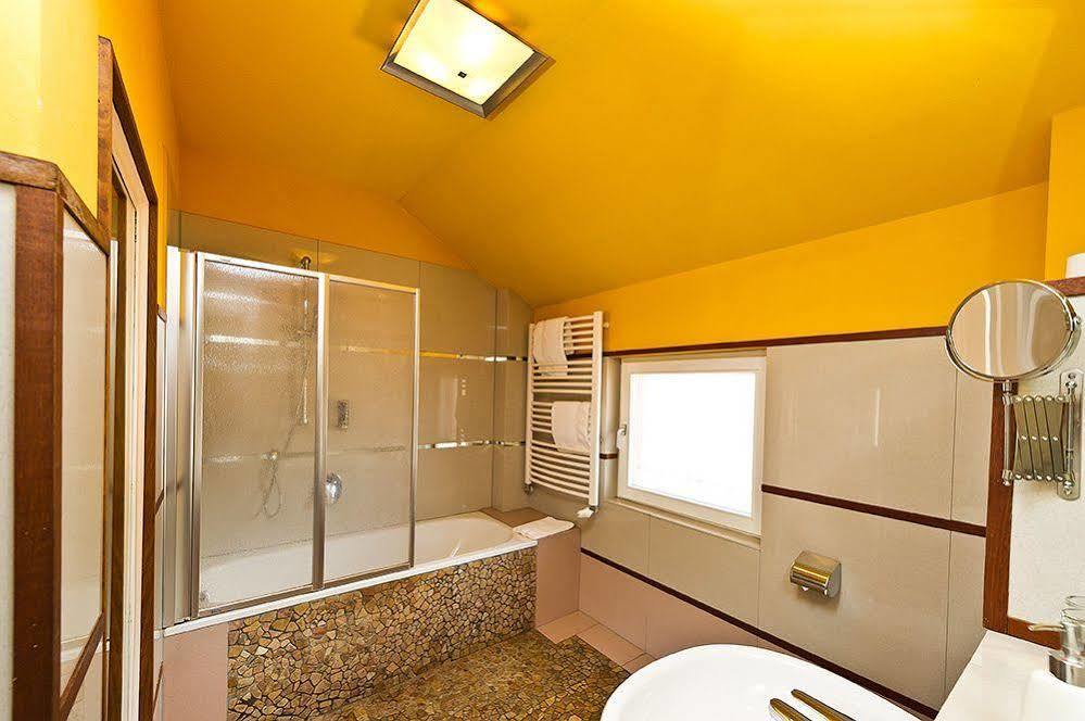 היידלברג Hotel Monpti מראה חיצוני תמונה