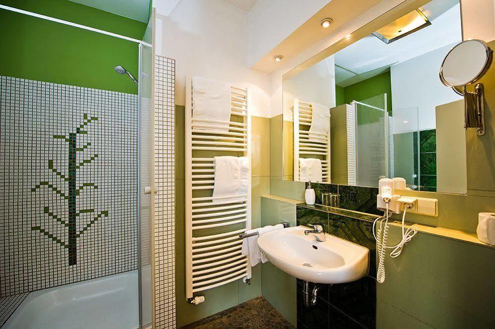 היידלברג Hotel Monpti מראה חיצוני תמונה